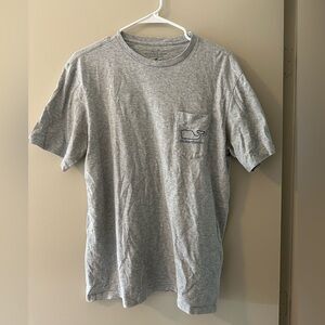 Gray vineyard vines t shirt size medium